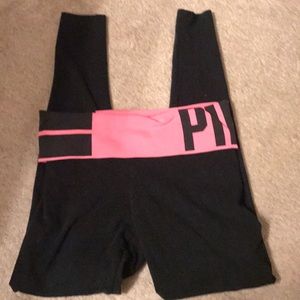 VS PINK SKINNY YOGAS